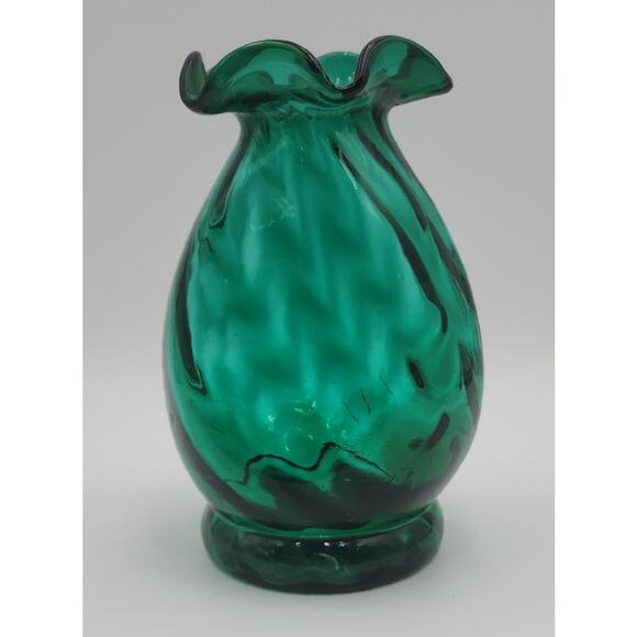 VTG Unique Green Art Glass Vase Ruffled Top 2  Flat Sides Modern Home Decor - Picture 3 of 11